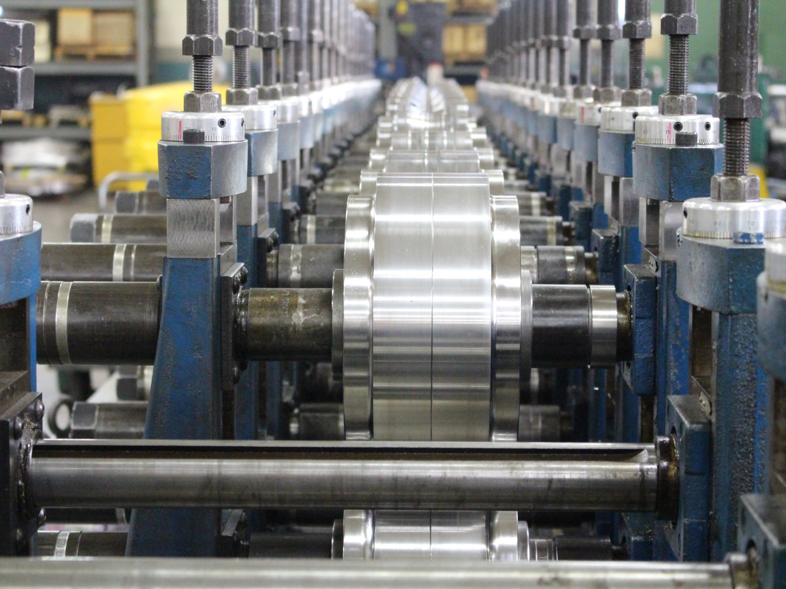 Tube and pipe mill outfitted with Roll-Kraft roll tooling